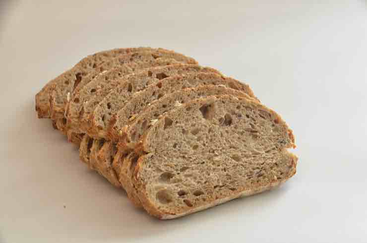 Come far tornare il pane morbido