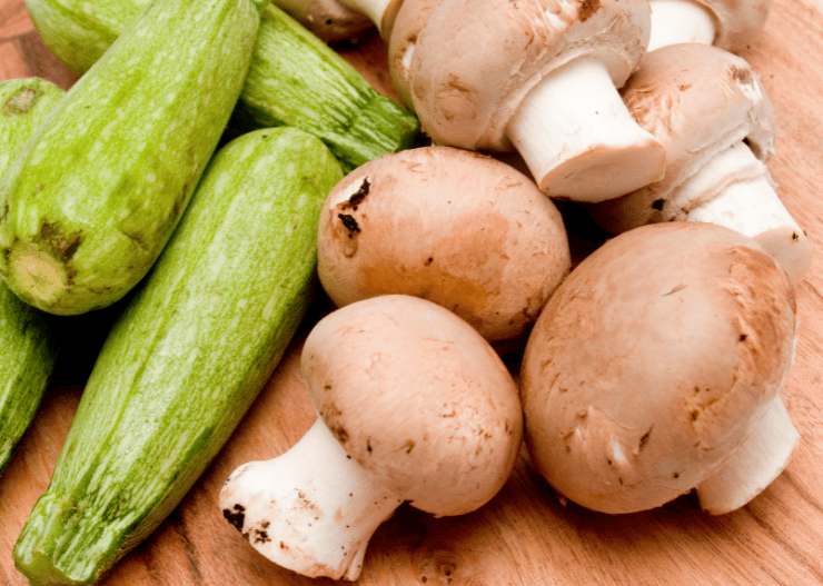 Le verdure di questa ricetta_ zucchine e funghi 