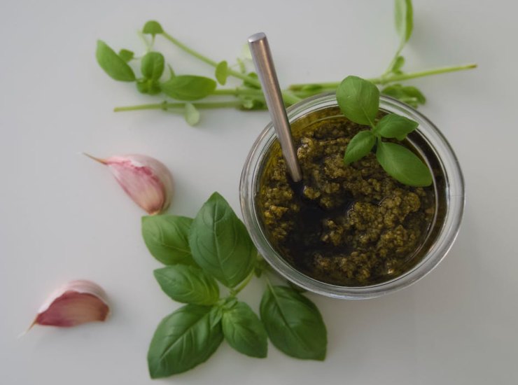 pesto genovese ricetta-ifood