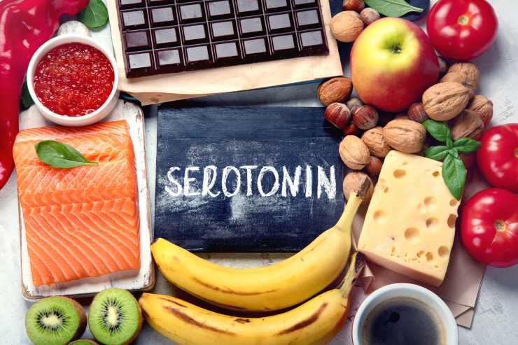 Alimenti che favoriscono la produzione di serotonina - iFood.it (foto iStock)
