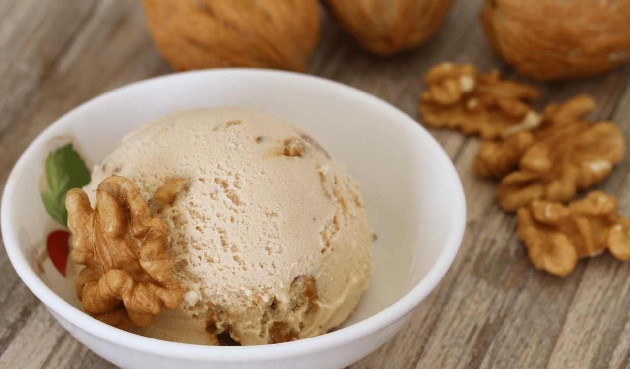 Walnut Ice Cream: Ready in 5 Minutes, No Ice Cream Maker Needed |  Early summer