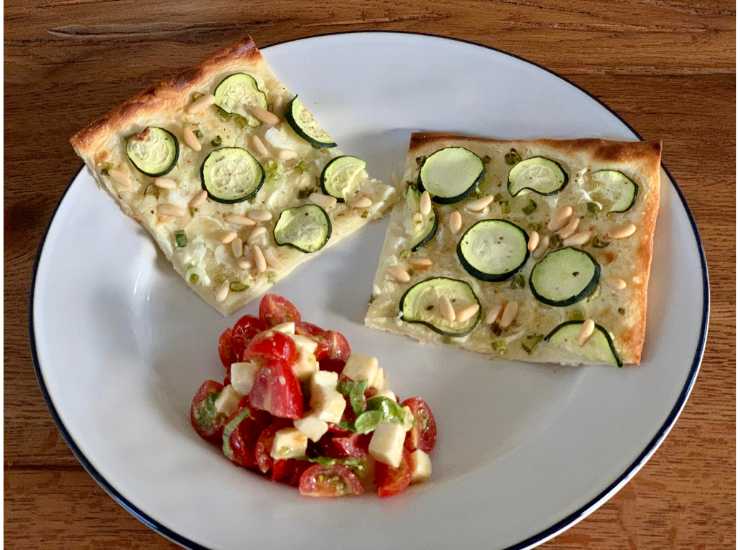 Pizza con zucchine