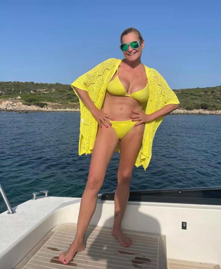 simona ventura fisico-ifood