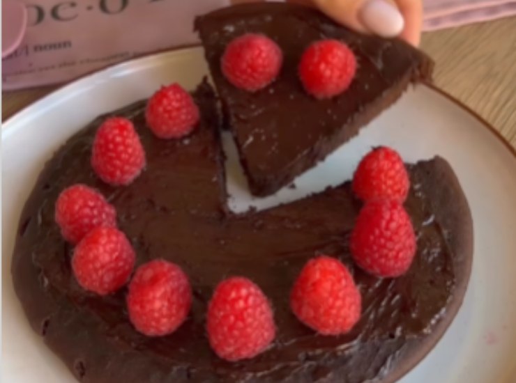 tortino al cioccolato e lamponi low carb ricetta-ifood