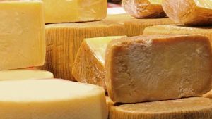 Formaggio a rischio listeria, allarme nel mercato