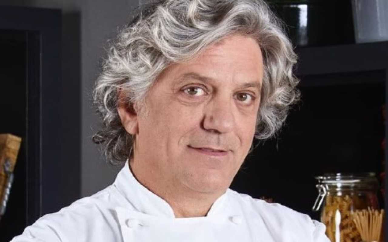 Giorgio Locatelli, shown in a very rare young image: he looks like a Hollywood actor |  It will make you fall in love