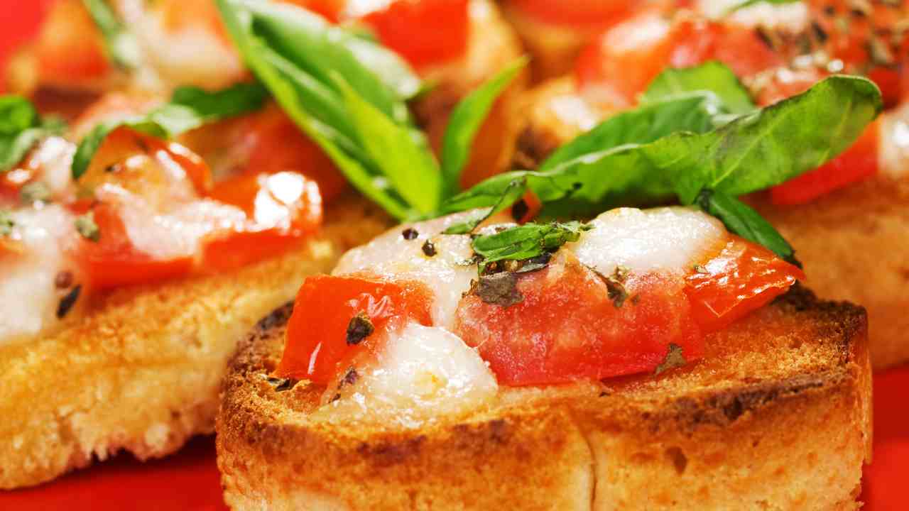 Pizza Bruschetta