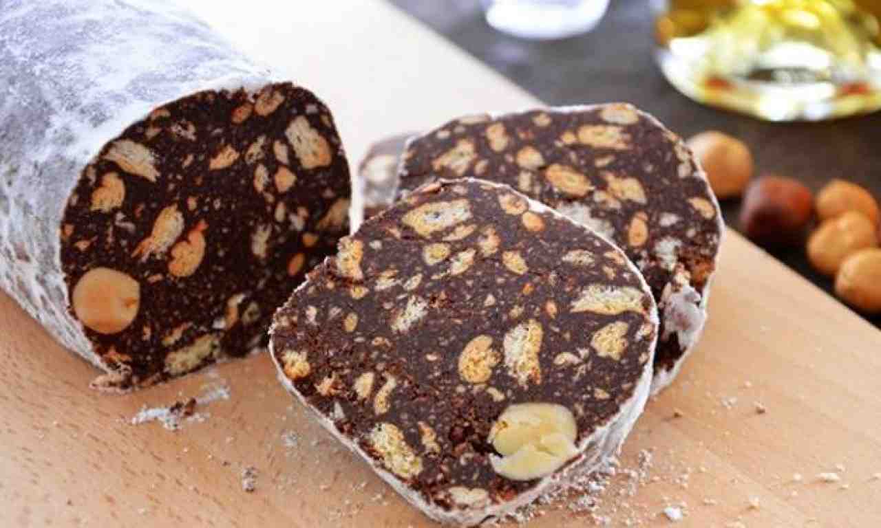 Salame al cioccolato senza uova e burro