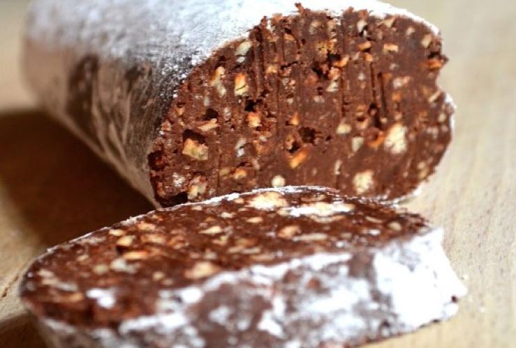 Salame al cioccolato senza uova e burro