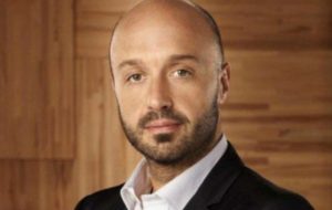 Joe Bastianich come mai visto prima