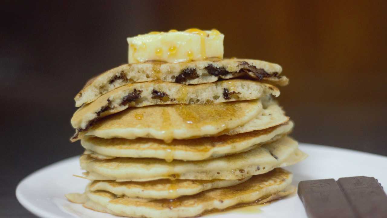 ricetta pancake con gocce di cioccolato