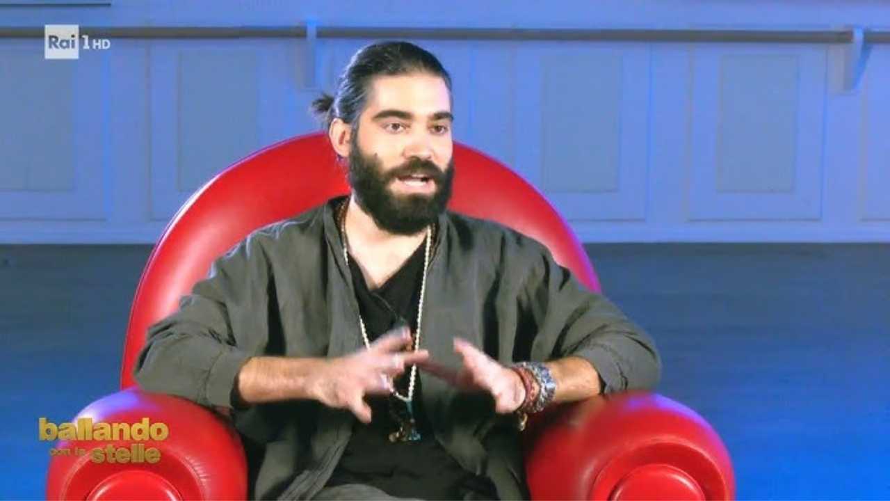 Lorenzo Biagiarelli, vilken typ av arbete gjorde han innan han blev…