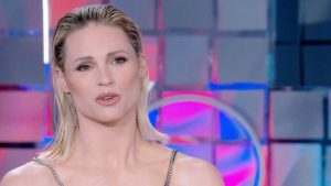 Michelle Hunziker video fitness cucina