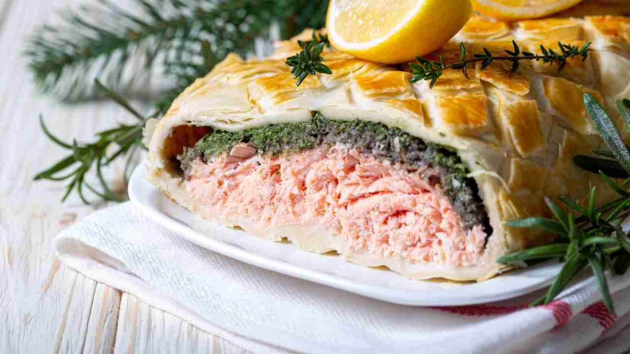 ricetta salmone in crosta di sfoglia 