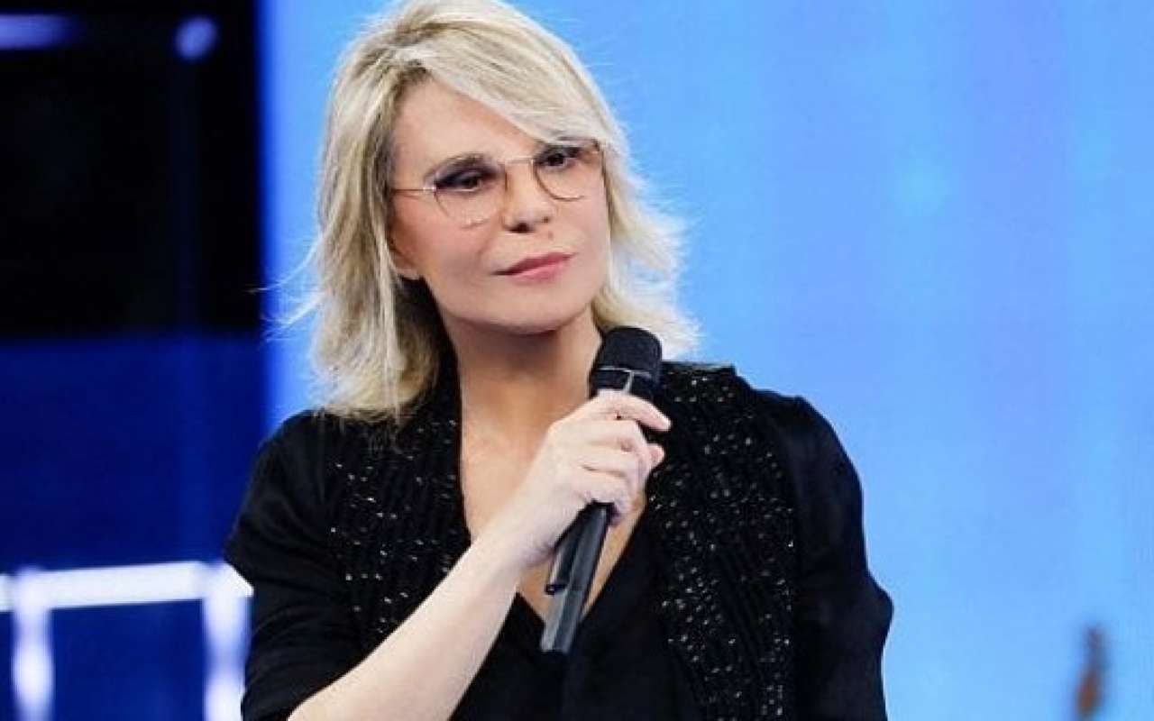 Amigos, esto es lo que los estudiantes comen en casa todos los días: el secreto de Maria De Filippi revelado