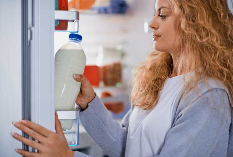 dove mettere latte in frigorifero