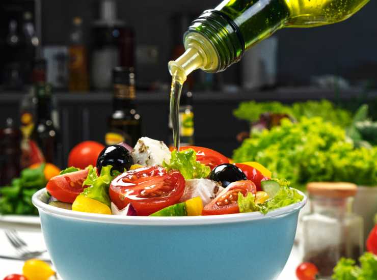 olio di oliva insalata - ifood.it