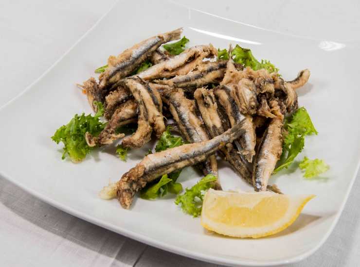 Alici fritte subito pronte - iFood.it (fonte foto Canva)