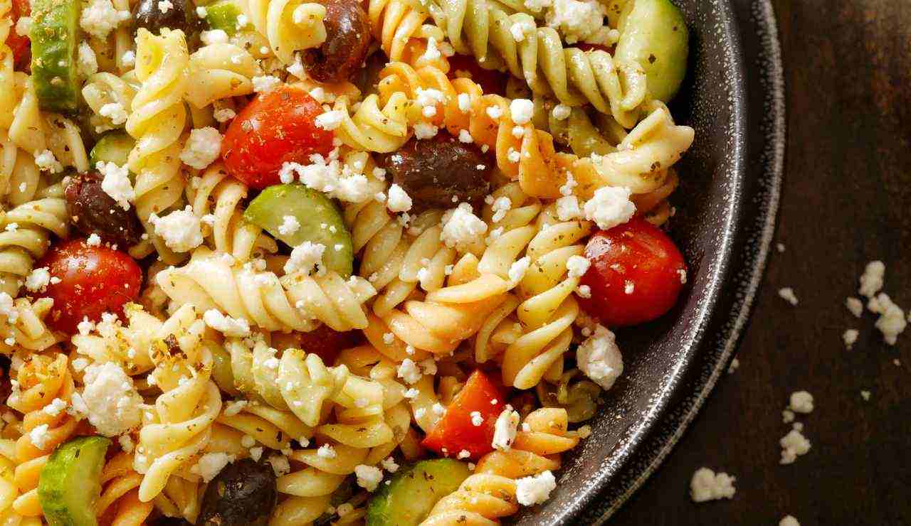 Insalata di pasta 2 ricette anni 80 - iFood.it (Fonte foto Canva)