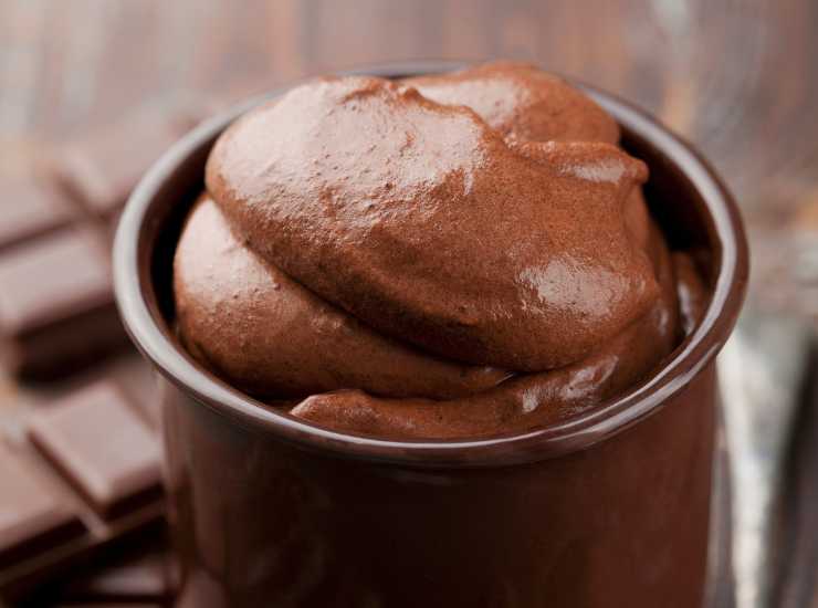 Mousse al cioccolato con la ricetta di Iginio Massari - iFood.it (Fonte foto Canva)