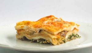 Lasagne di zucchine per il pranzo della domenica - iFood.it (Fonte foto Canva)